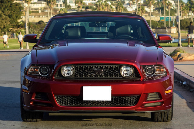 Used 2014 Ford Mustang GT Premium w/ Electronics Package RWD image 20