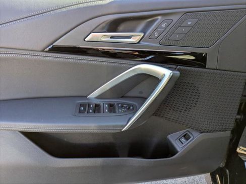 Used 2023 BMW X1 xDrive28i w/ Convenience Package image 11