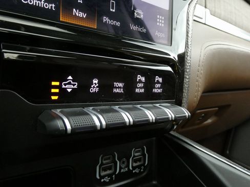 Used 2022 RAM 1500 Limited image 21