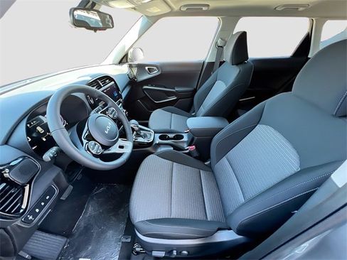 New 2025 Kia Soul EX image 20