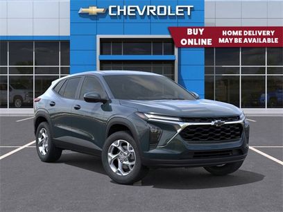 New 2025 Chevrolet Trax LS w/ LS Convenience Package
