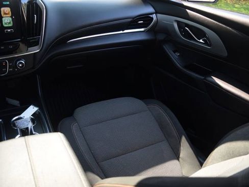 Used 2019 Chevrolet Traverse LT AWD/4WD image 16