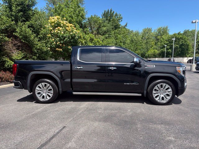 Used 2022 GMC Sierra 1500 Denali w/ Denali Reserve Package AWD/4WD image 8