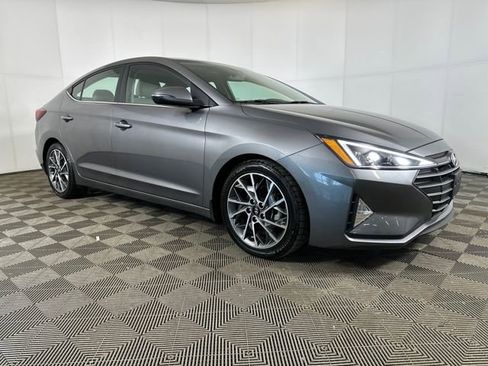 Used 2020 Hyundai Elantra Limited w/ Ultimate Package 03 image 2