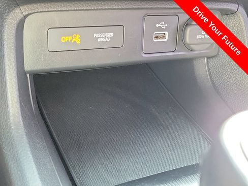Used 2022 Honda Civic Sport image 14