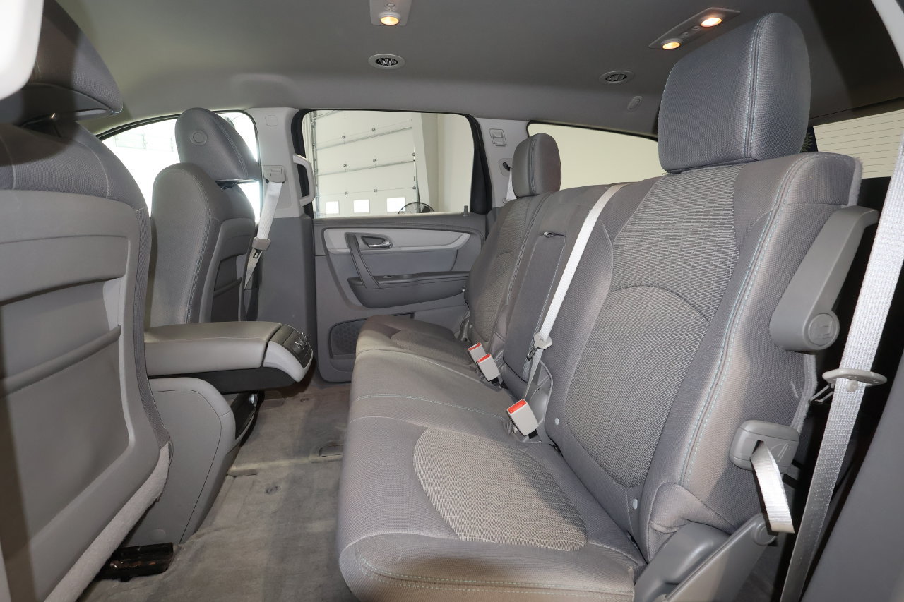 Used 2013 Chevrolet Traverse LS AWD/4WD image 14