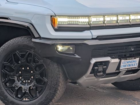 Used 2025 GMC Hummer EV 2X AWD/4WD image 3