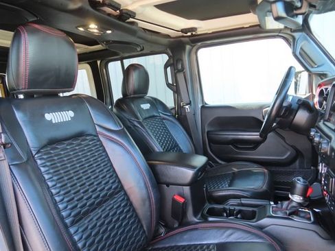 Used 2021 Jeep Wrangler Unlimited Rubicon AWD/4WD image 25