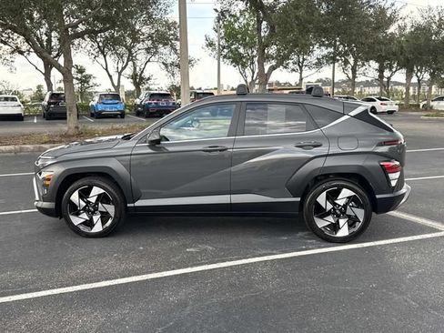 Used 2026 Hyundai Kona Limited FWD image 7