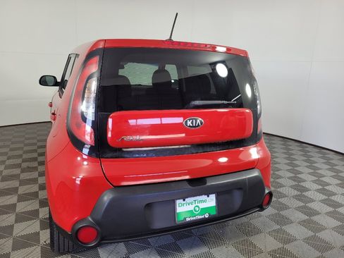 Used 2014 Kia Soul + FWD image 6