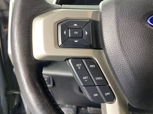 Used 2019 Ford F150 Lariat w/ Equipment Group 502A Luxury image 14