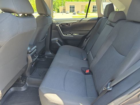 Used 2024 Toyota RAV4 LE FWD image 16