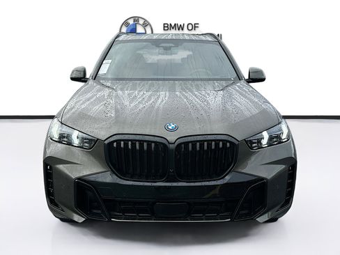 New 2026 BMW X5 xDrive50e w/ Executive Package image 2