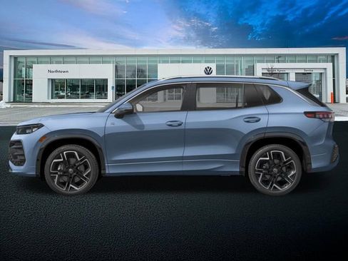 New 2026 Volkswagen Tiguan SEL R-Line AWD/4WD image 3