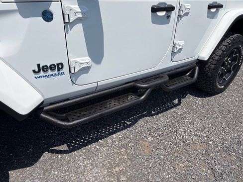Used 2021 Jeep Wrangler Unlimited Rubicon 4xe w/ Steel Bumper Group AWD/4WD image 14