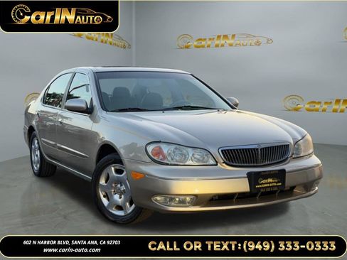 Used 2000 INFINITI I30 image 3