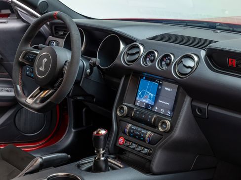 Used 2016 Ford Mustang Shelby GT350R w/ GT350R Equipment Group 920A image 88