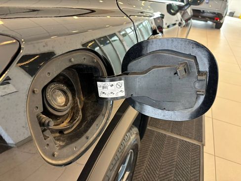 Used 2024 Nissan Rogue SV AWD/4WD image 33