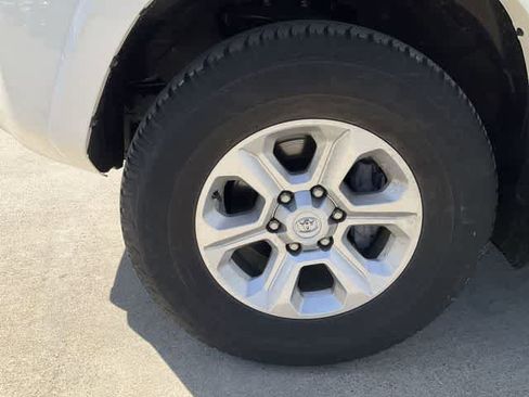 Used 2024 Toyota 4Runner SR5 image 12