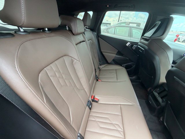 Certified 2026 BMW X3 xDrive30i w/ M Sport Package AWD/4WD image 27