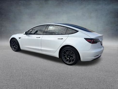 Used 2021 Tesla Model 3 Long Range image 12