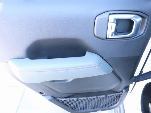 New 2026 Jeep Gladiator Mojave image 17