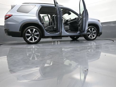 Certified 2024 Honda Pilot Elite image 51