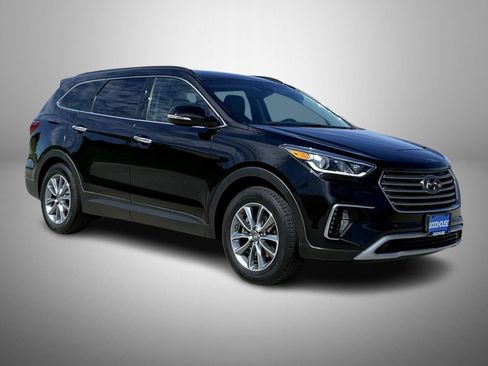 Used 2019 Hyundai Santa Fe XL SE w/ SE Premium Package 02 FWD image 3