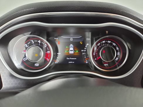 Used 2016 Dodge Challenger SRT w/ Technology Group RWD image 33