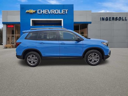 Used 2025 Honda Passport TrailSport image 26