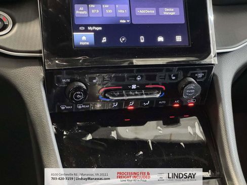 New 2026 Jeep Grand Cherokee L Laredo AWD/4WD image 24