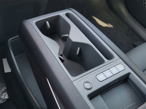 New 2026 Kia EV9 Light image 15