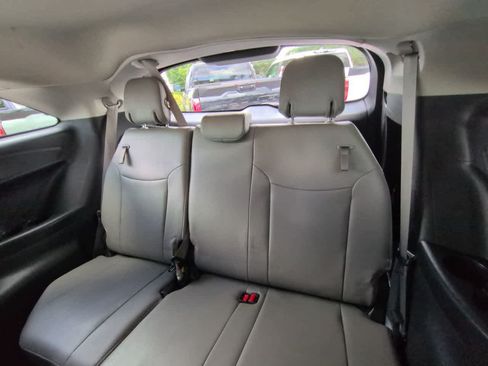 Certified 2025 Toyota Sienna XLE FWD image 13