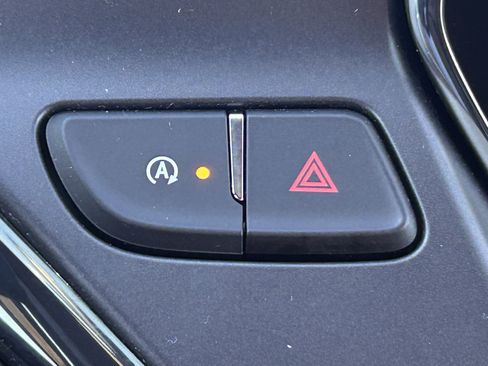 Used 2022 Chevrolet Blazer RS image 30