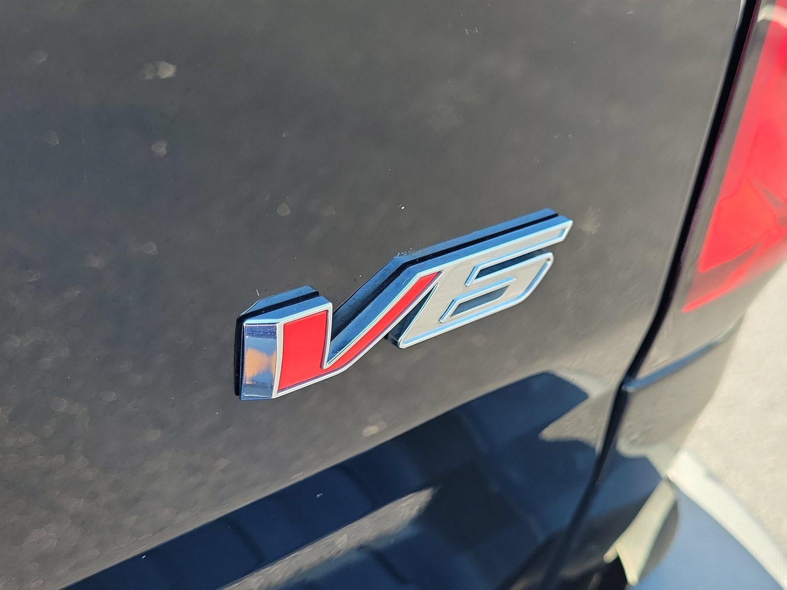 Used 2021 Chevrolet Colorado LT w/ Redline Special Edition RWD image 7