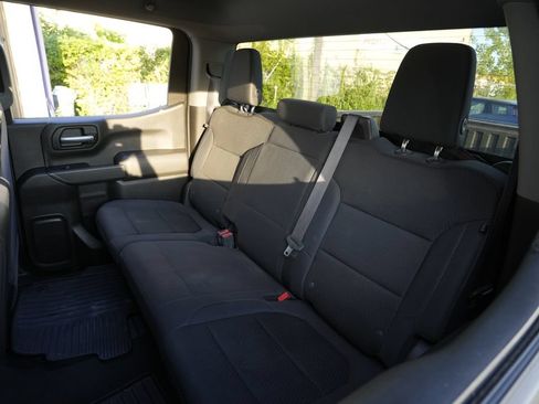 Used 2019 Chevrolet Silverado 1500 Custom Trail Boss w/ Custom Convenience Package AWD/4WD image 20