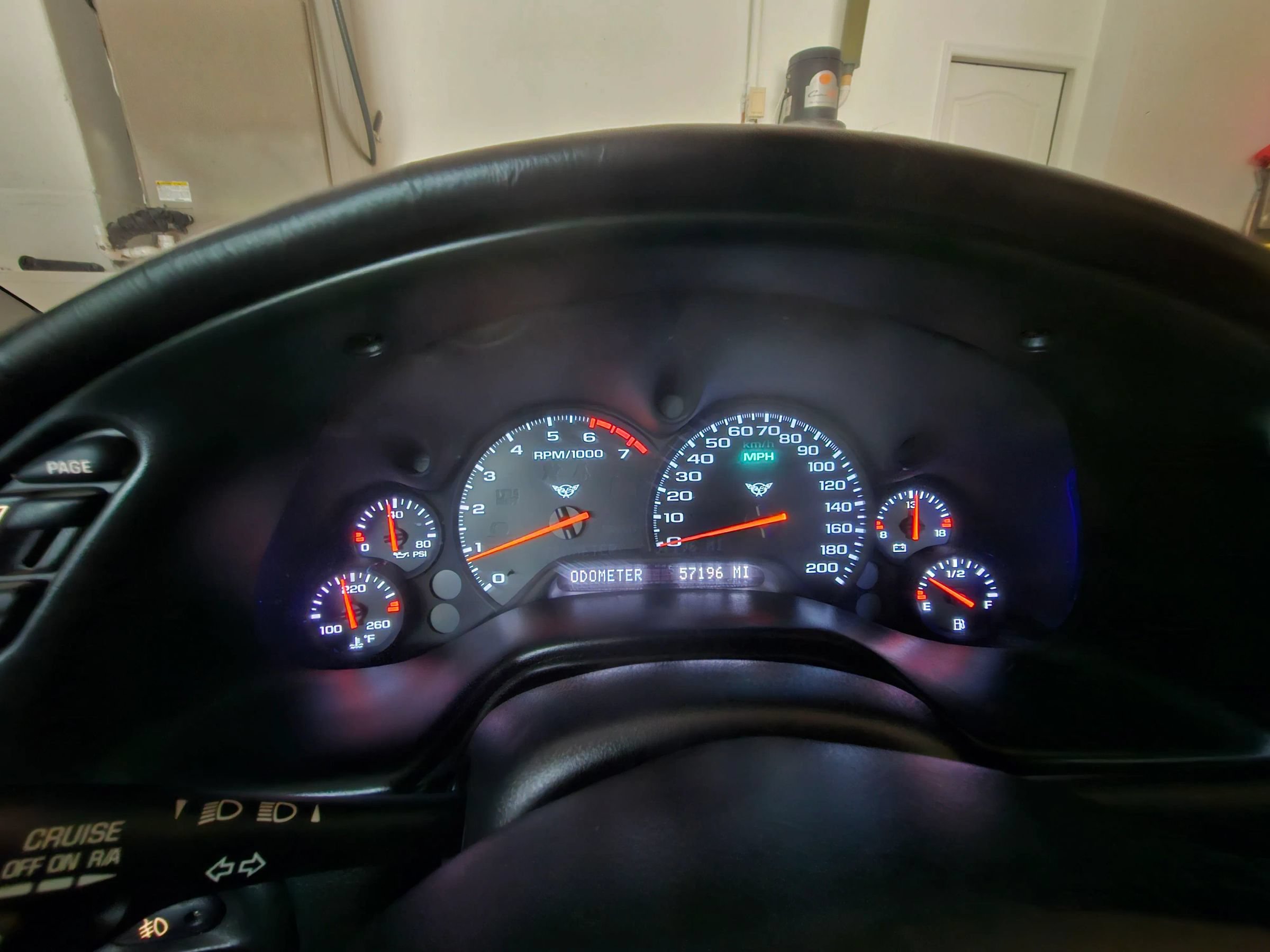 Used 2004 Chevrolet Corvette Coupe w/ Preferred Equipment Group RWD image 36