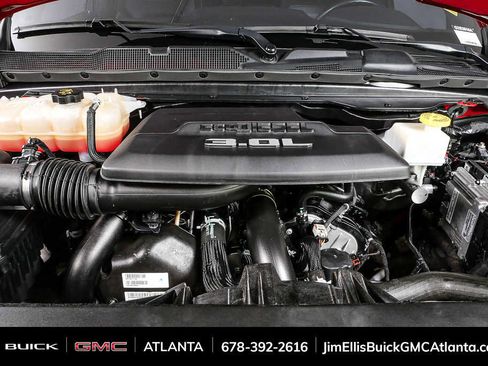 Used 2022 RAM 1500 Laramie AWD/4WD image 32