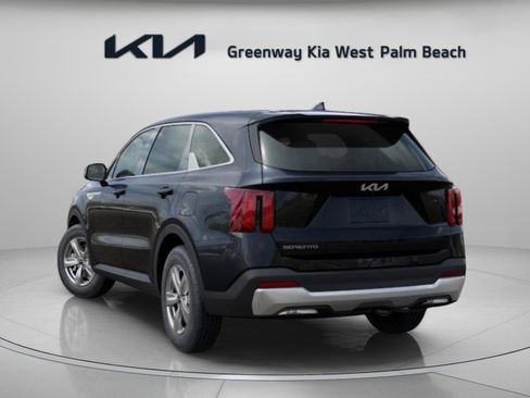 New 2026 Kia Sorento LX image 5