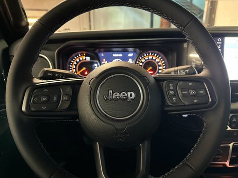 New 2026 Jeep Gladiator Sport image 21