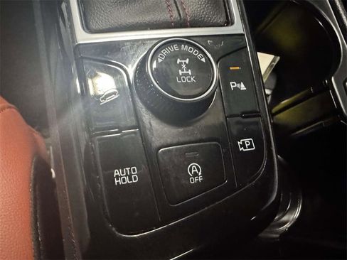 Used 2023 Kia Sportage SX image 27