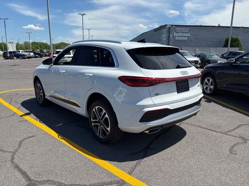 New 2026 Audi Q5 Premium AWD/4WD image 5