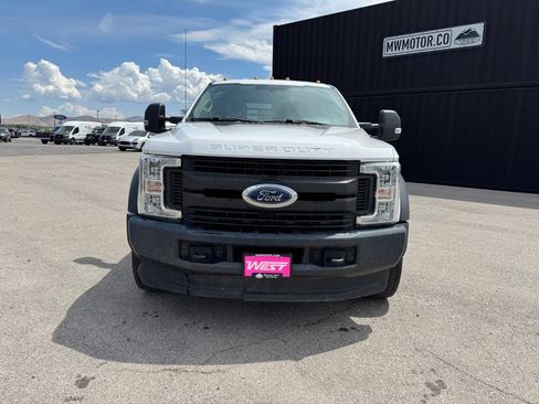 Used 2018 Ford F450 XL w/ Power Equipment Group AWD/4WD image 2
