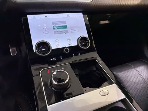 Used 2020 Land Rover Range Rover Velar R-Dynamic S image 20