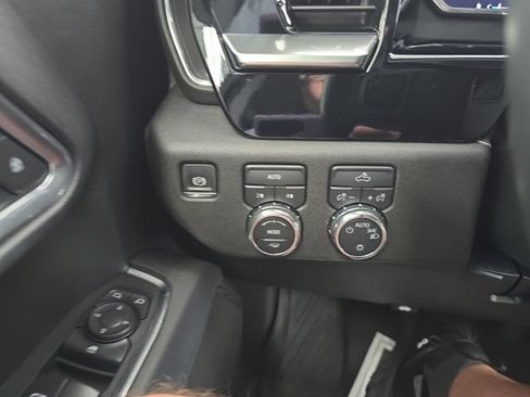 Certified 2026 GMC Sierra 1500 SLE w/ Preferred Package AWD/4WD image 20