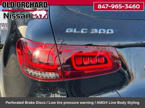 Used 2022 Mercedes-Benz GLC 300 4MATIC image 9