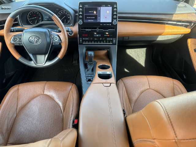 Used 2022 Toyota Avalon Limited w/ Advanced Safety Package FWD image 11