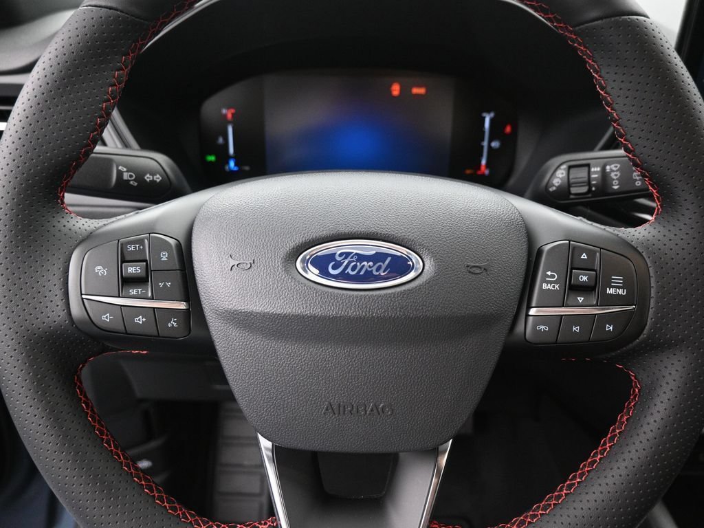 Used 2025 Ford Escape ST-Line w/ Equipment Group 301A FWD image 40