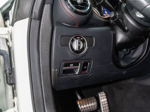 Used 2018 Mercedes-Benz AMG GT Base image 96