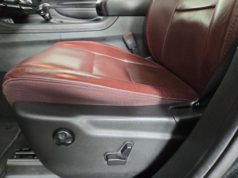 Used 2023 Dodge Durango GT image 30